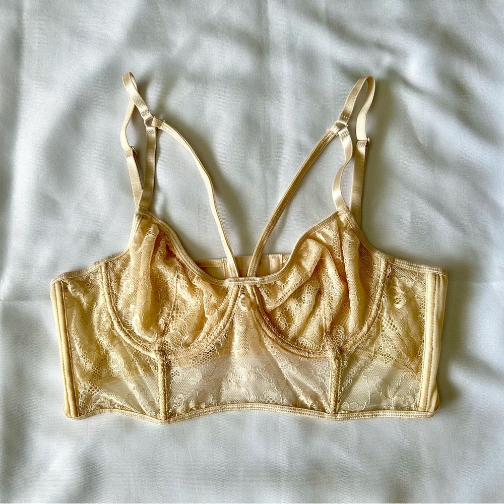 Tobi Intimates Lace Bustier Bralette Sz L